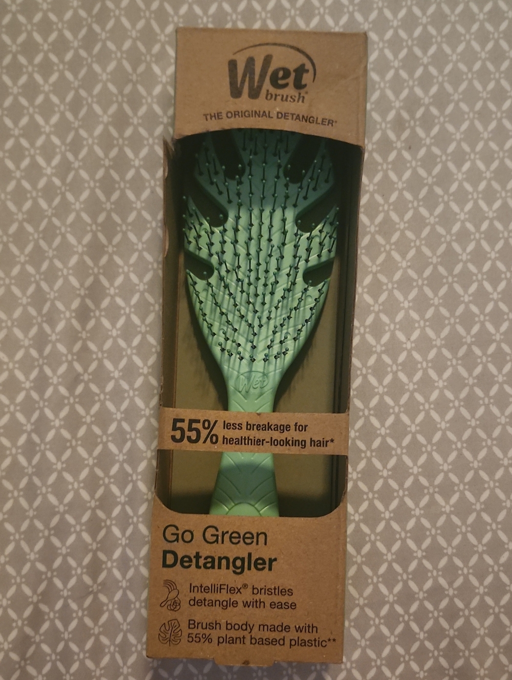 Wet Brush Go Green Detangler Hair Brush — Mint Green